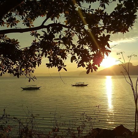 Alternative Beach Cottages El Nido Exterior photo