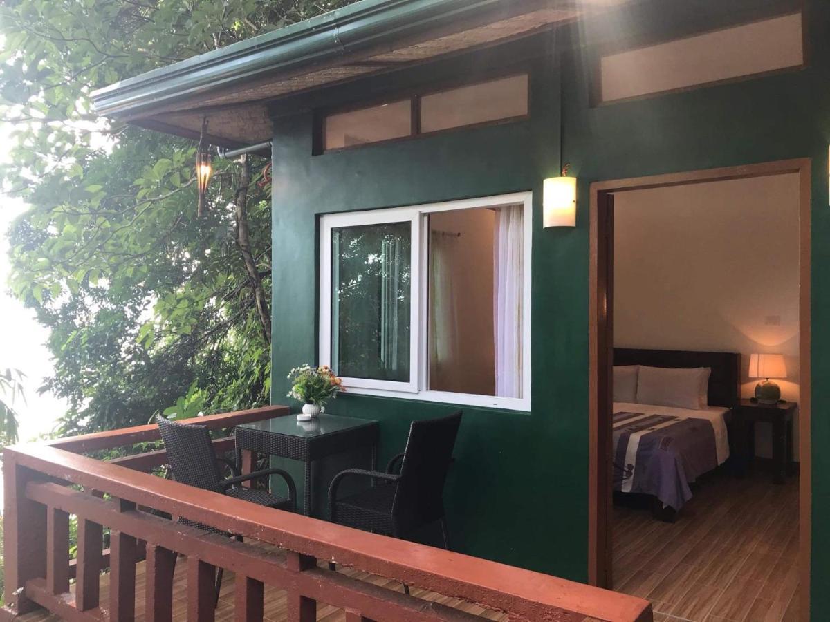 Alternative Beach Cottages El Nido Exterior photo