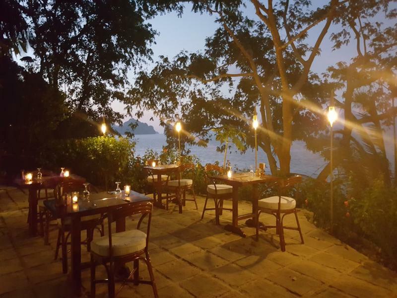Alternative Beach Cottages El Nido Exterior photo